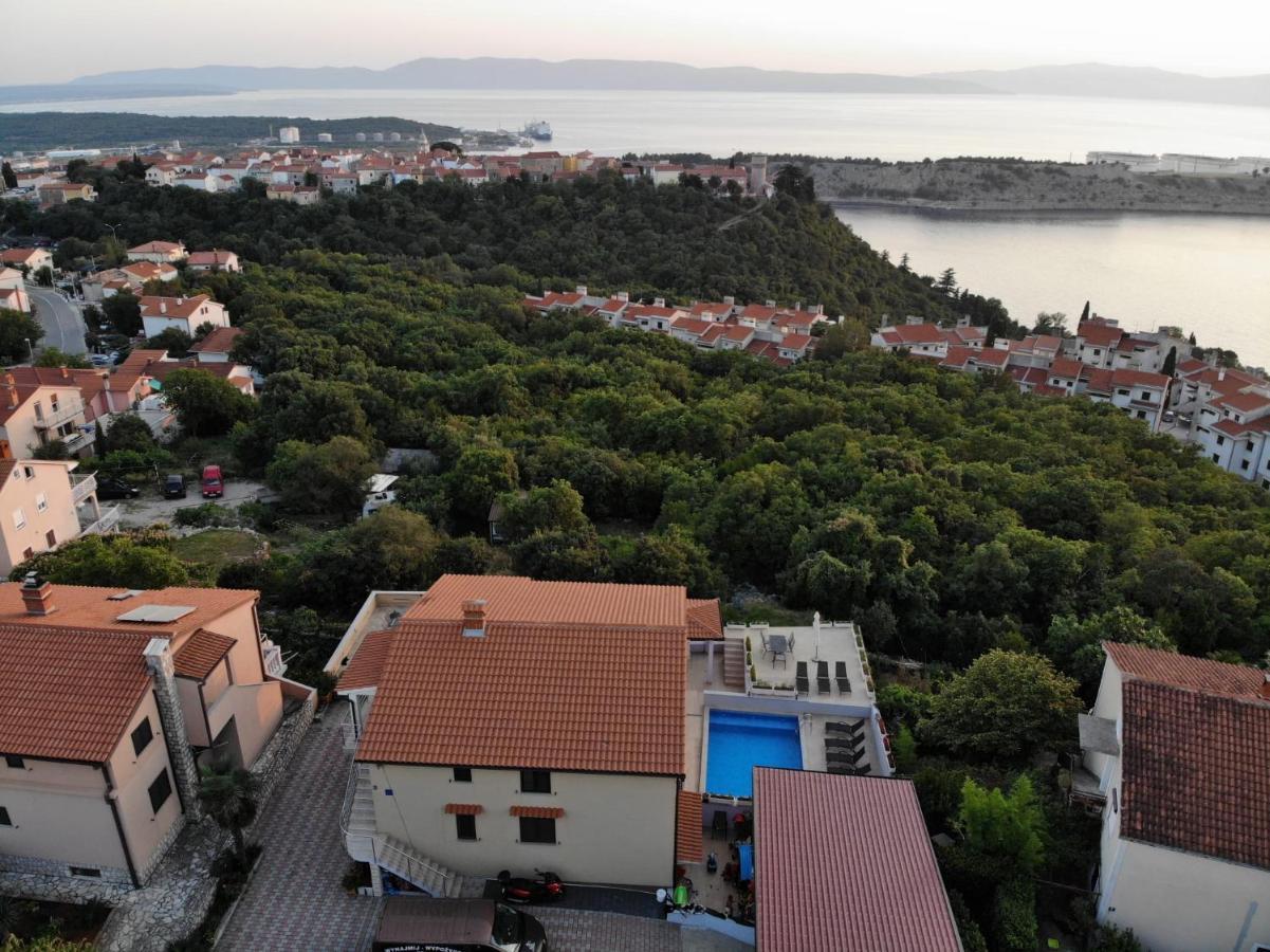 Apartman "Sabine Red" With Heated Pool Omišalj Εξωτερικό φωτογραφία