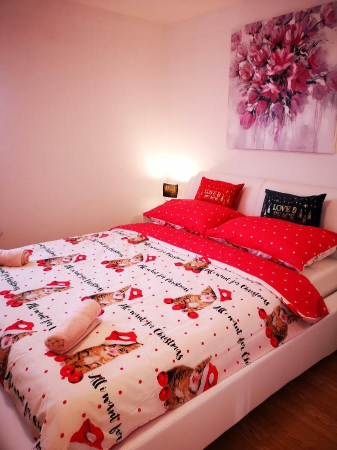 Apartman "Sabine Red" With Heated Pool Omišalj Εξωτερικό φωτογραφία