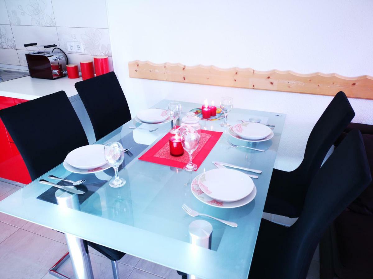 Apartman "Sabine Red" With Heated Pool Omišalj Εξωτερικό φωτογραφία